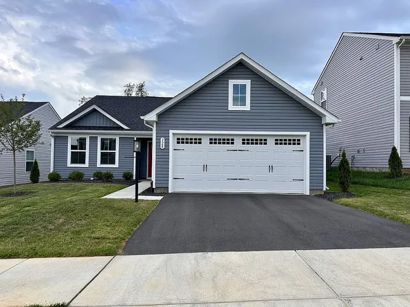 328 White Birch Rd, Waynesboro, VA 22980