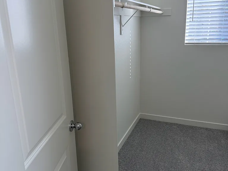 854 Pico Pl — Photo 16