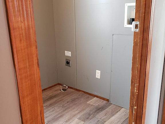 4th image of 4618 Skylark Dr