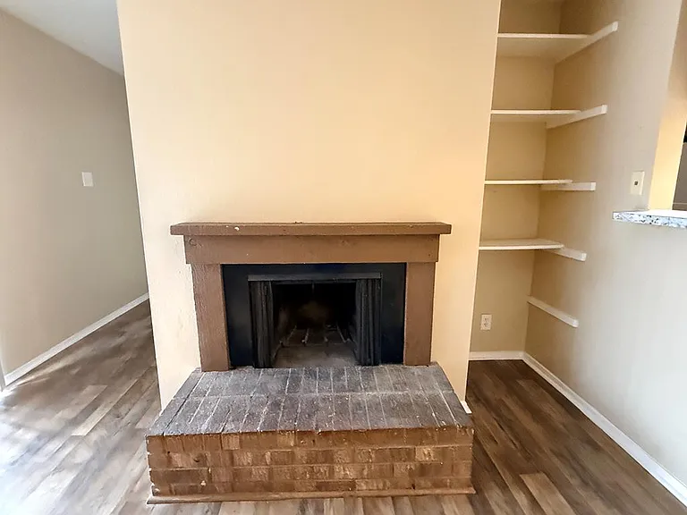 4700 Boulder Dr #1102 — Photo 1