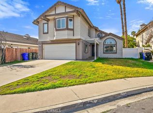 8052 Dowd Ct, Fontana, CA 92336