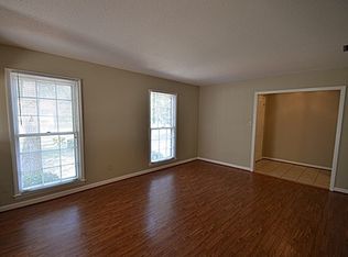 6300 Clearwater Dr, Indian Trail, NC 28079