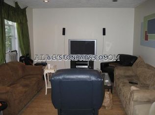 28 Wadsworth St #1A, Allston, MA 02134