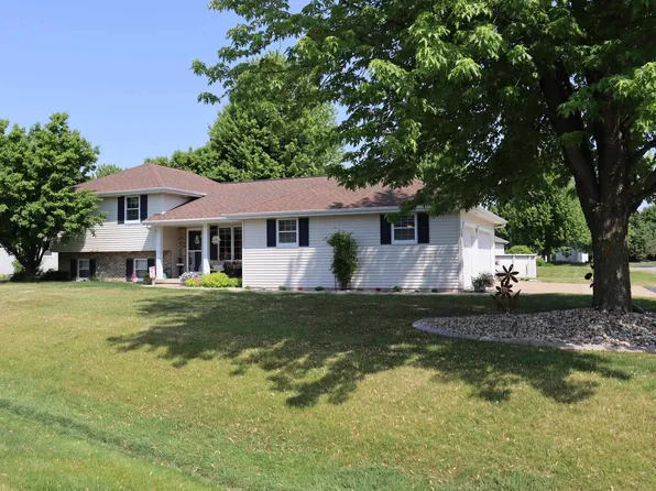 N151 Barberry Ln, Appleton, WI 54915