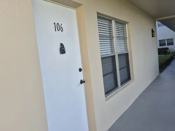 89 Crooked Tree Ln APT 106, Vero Beach, FL 32962