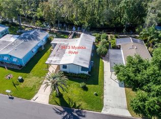 3413 Myakka River Rd, Tavares, FL 32778