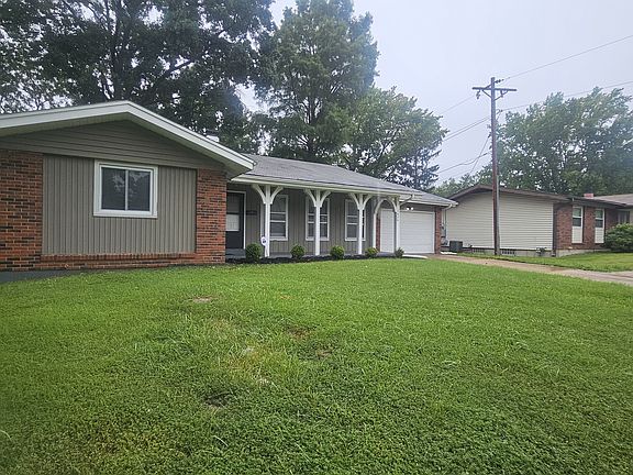 2nd image of 1474 Kingsford Dr