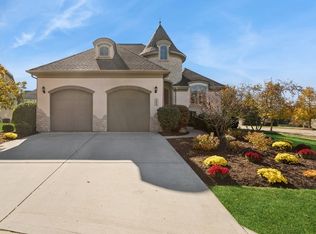 7923 Savoy Club Ct, Burr Ridge, IL 60527