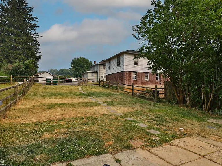 260 Nazareth Pike — Photo 56