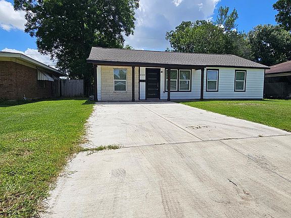 3rd image of 2129 Raspberry Ln