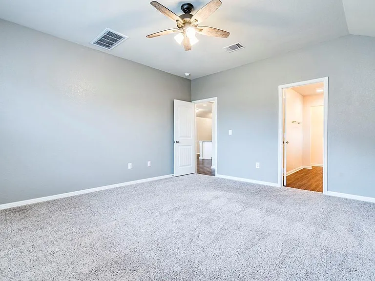 448 Dubina Ave — Photo 15