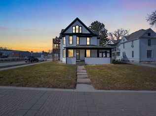 2007 College St #17574949, Cedar Falls, IA