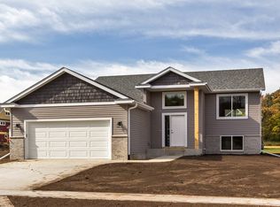 6783 Gaillardia Dr NW, Rochester, MN 55901