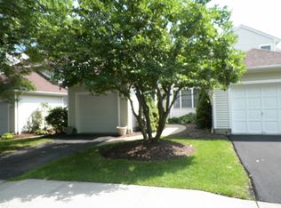 27 Alpine Dr, Lincoln Park, NJ 07035