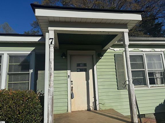 2nd image of 7 Valley Rd