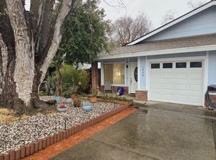 1058 Clinton Rd, Sacramento, CA 95825