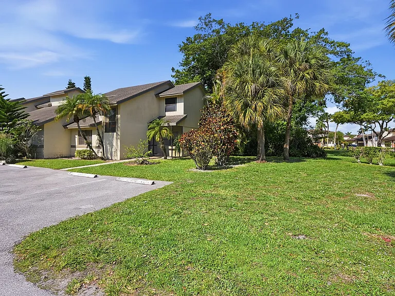 9364 Ketay Cir #5 — Photo 41