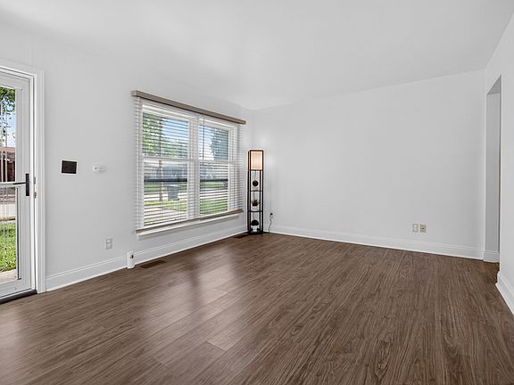 4th image of 1411 Dillon Dr