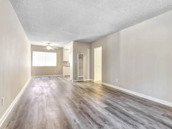 19915 Roscoe Blvd, Winnetka, CA 91306