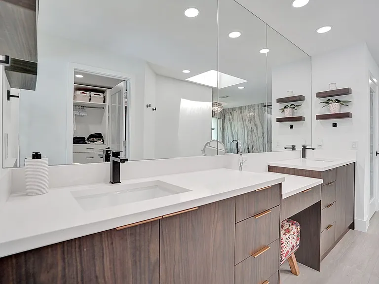 4130 Georges Way — Photo 76