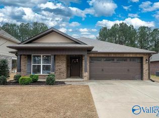 114 Westerbrook Dr, Toney, AL 35773