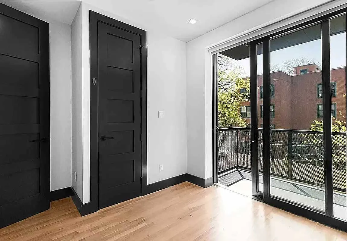 568 Lafayette Avenue 4A