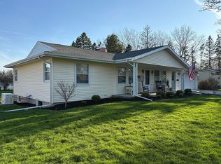 3 Franklin Ave, Le Roy, NY