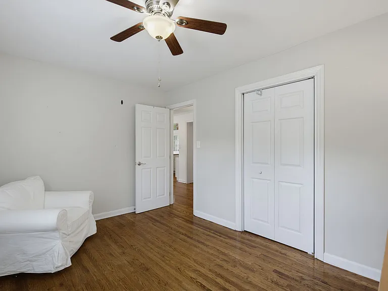 2212 Rumson Rd — Photo 26