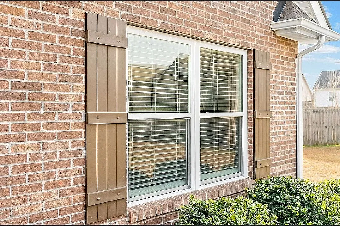 3 bed, 1305 sqft, $1,850 — Photo 4