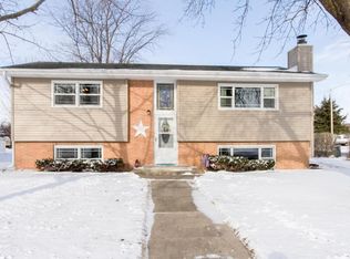 1942 8th St, Nevada, IA 50201