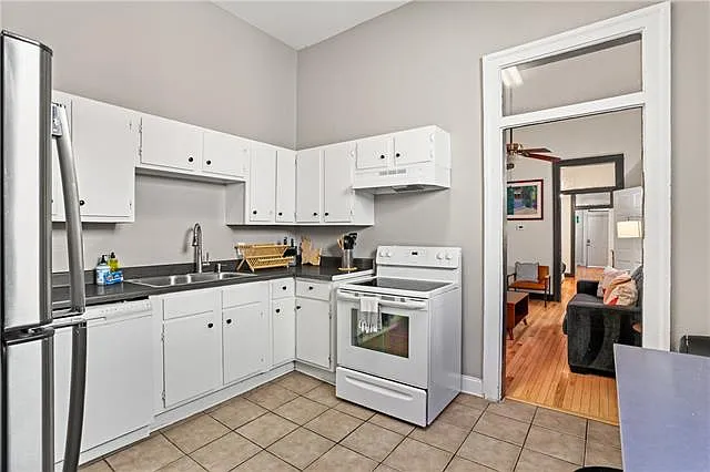4033 Ulloa St — Photo 10