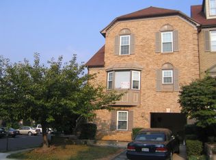 7351 Mallory Cir, Alexandria, VA 22315