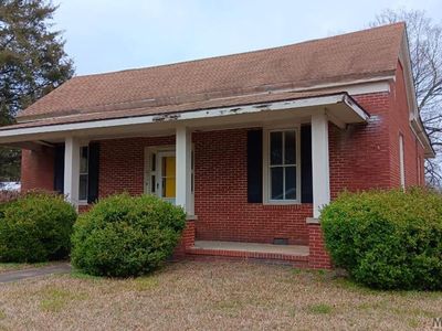 231 Roanoke Ave, Littleton, NC, 27850