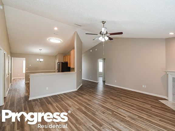 4th image of 4057 Savannah Glen Blvd