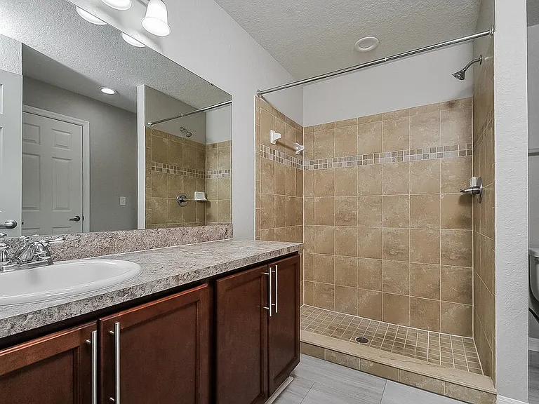 6111 Evansbrook Dr — Photo 8