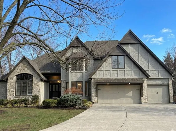 9301 W 139th St, Overland Park, KS 66221