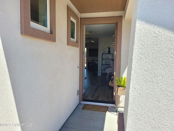 4th image of 1514 Chateau Drive