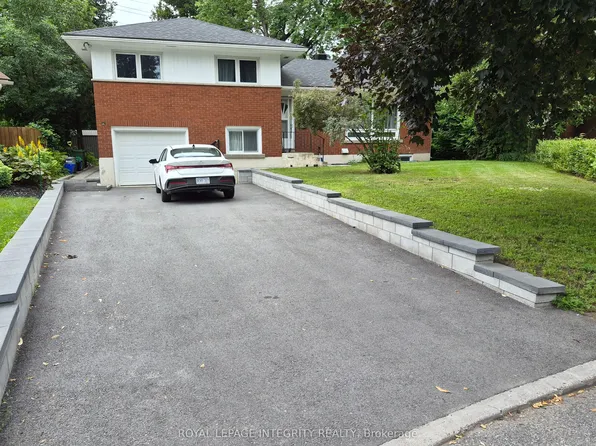 2748 Moncton Rd, Ottawa, ON