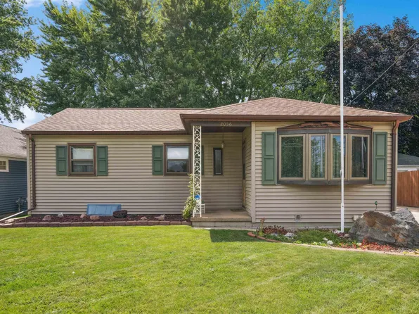 2056 Ansborough Ave, Waterloo, IA 50701