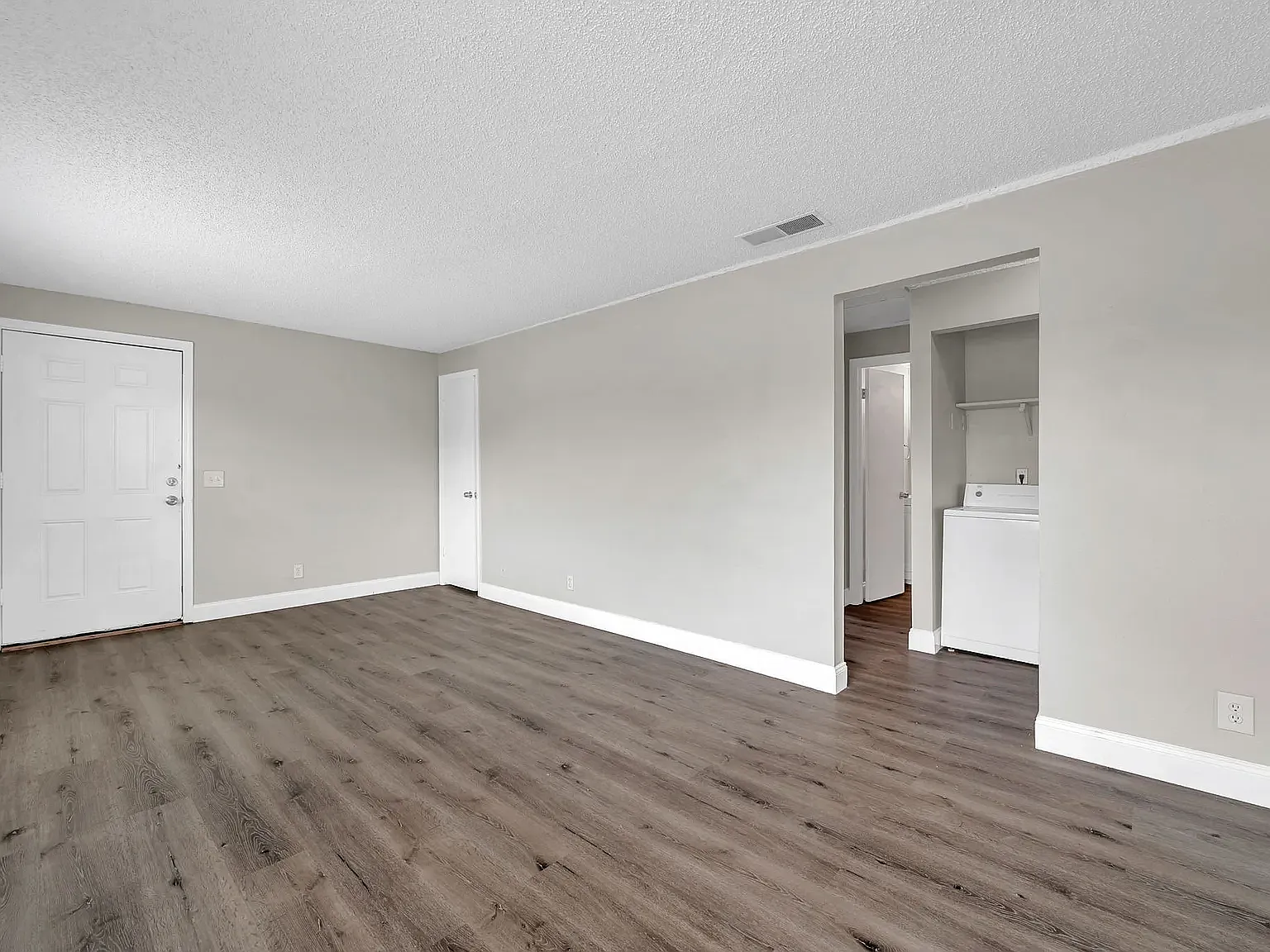 7009 S Mascotte St #Unit C Port Tampa City — Photo 3