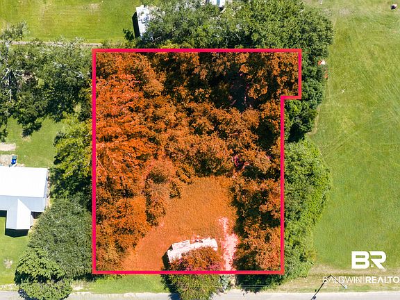 2nd image of 3915 Linton Ln
