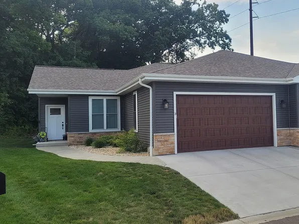 W7986 County Road B #3, Lake Mills, WI 53551