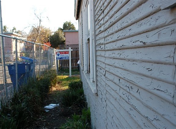 4th image of 2720 San Jose Way