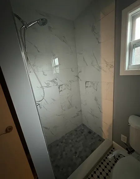 2355 Burlington Ave N — Photo 5