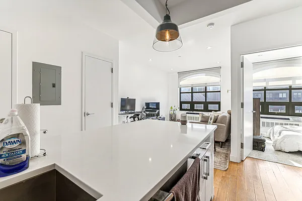 Rented by Cooper & Cooper Real Estate | media 15