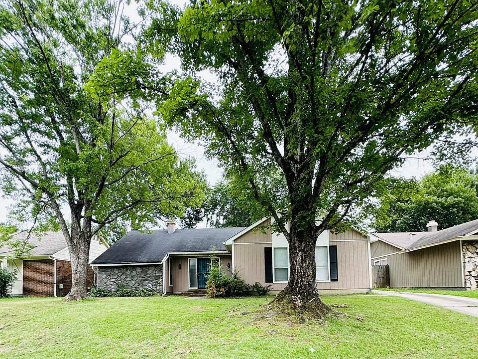 1st image of 4524 Knotty Oaks Dr