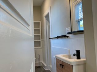 265 Nesmith St #2, Lowell, MA 01852