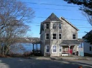 55 Eastern Ave, New London, CT 06320