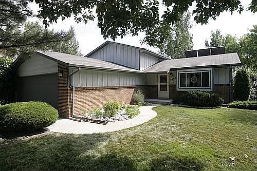 Almost 1/2 acre on open space!