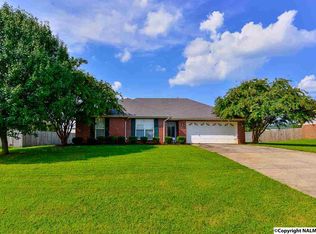 107 Willow Green Dr, Harvest, AL 35749